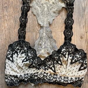 Free People Intimately Bralette w/Velvet Black and Cream Size SP